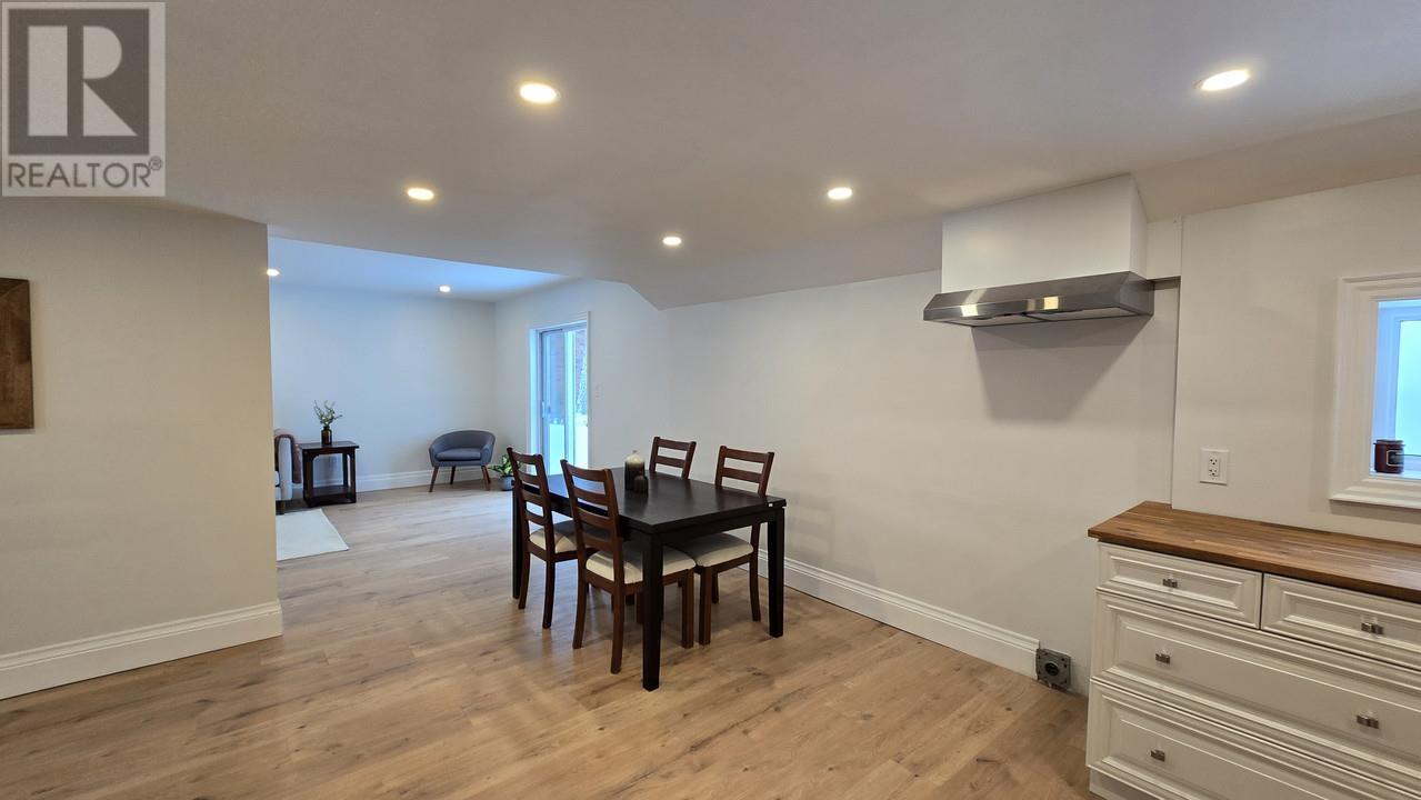 44 Pinder DR - 14