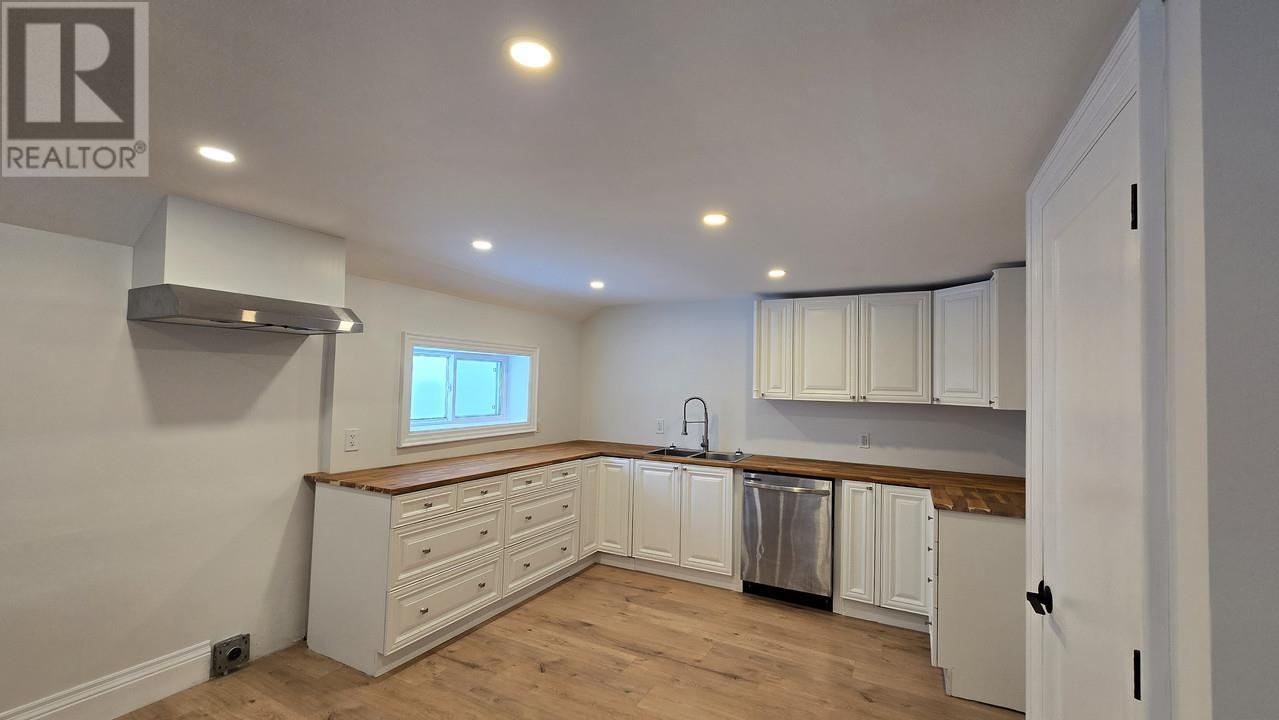 44 Pinder DR - 17