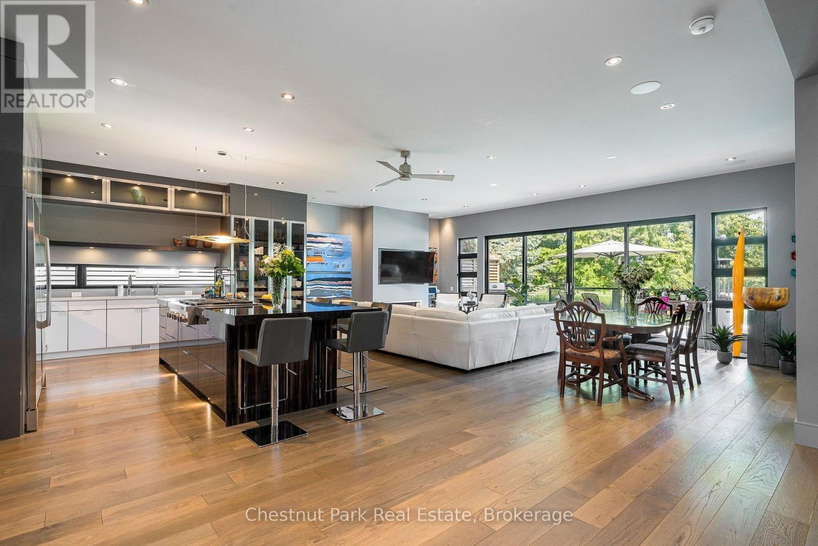 131 GRAND CYPRESS LANE - Image 12