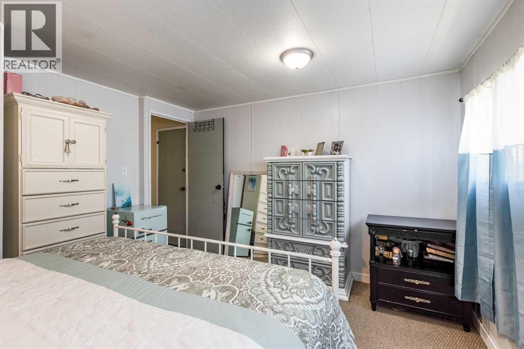 125, 4000 13 Avenue SE - 24