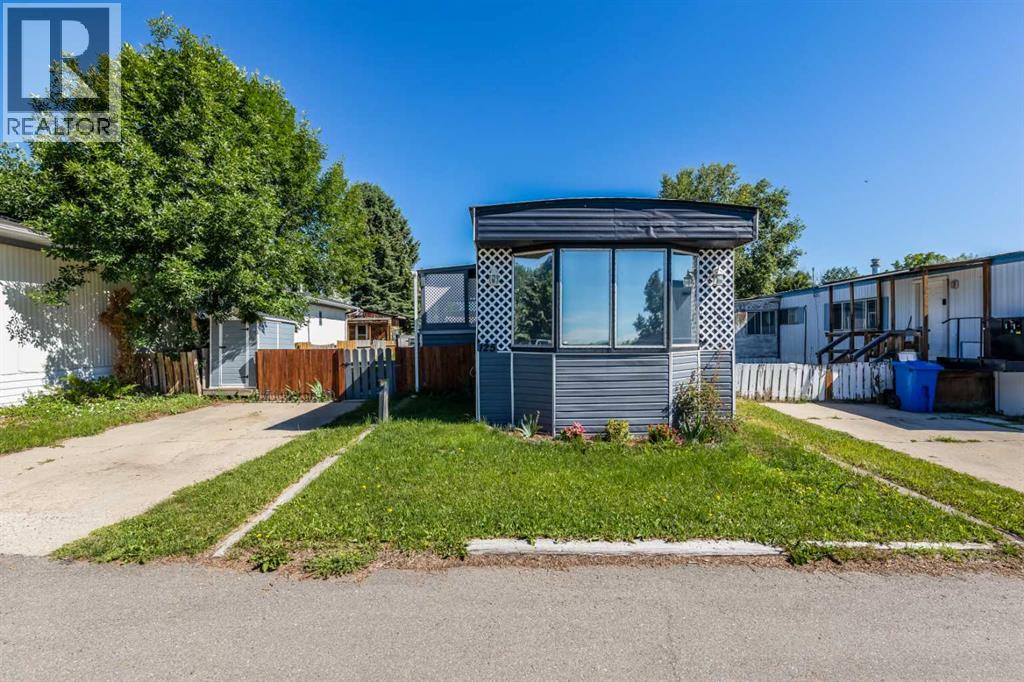 125, 4000 13 Avenue SE - 2