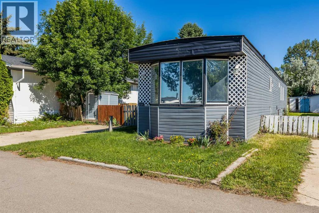 125, 4000 13 Avenue SE - 3