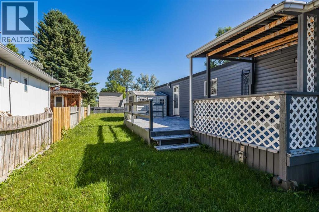 125, 4000 13 Avenue SE - 33