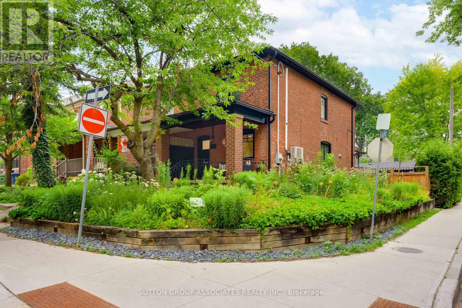 281 ARLINGTON AVENUE - 1