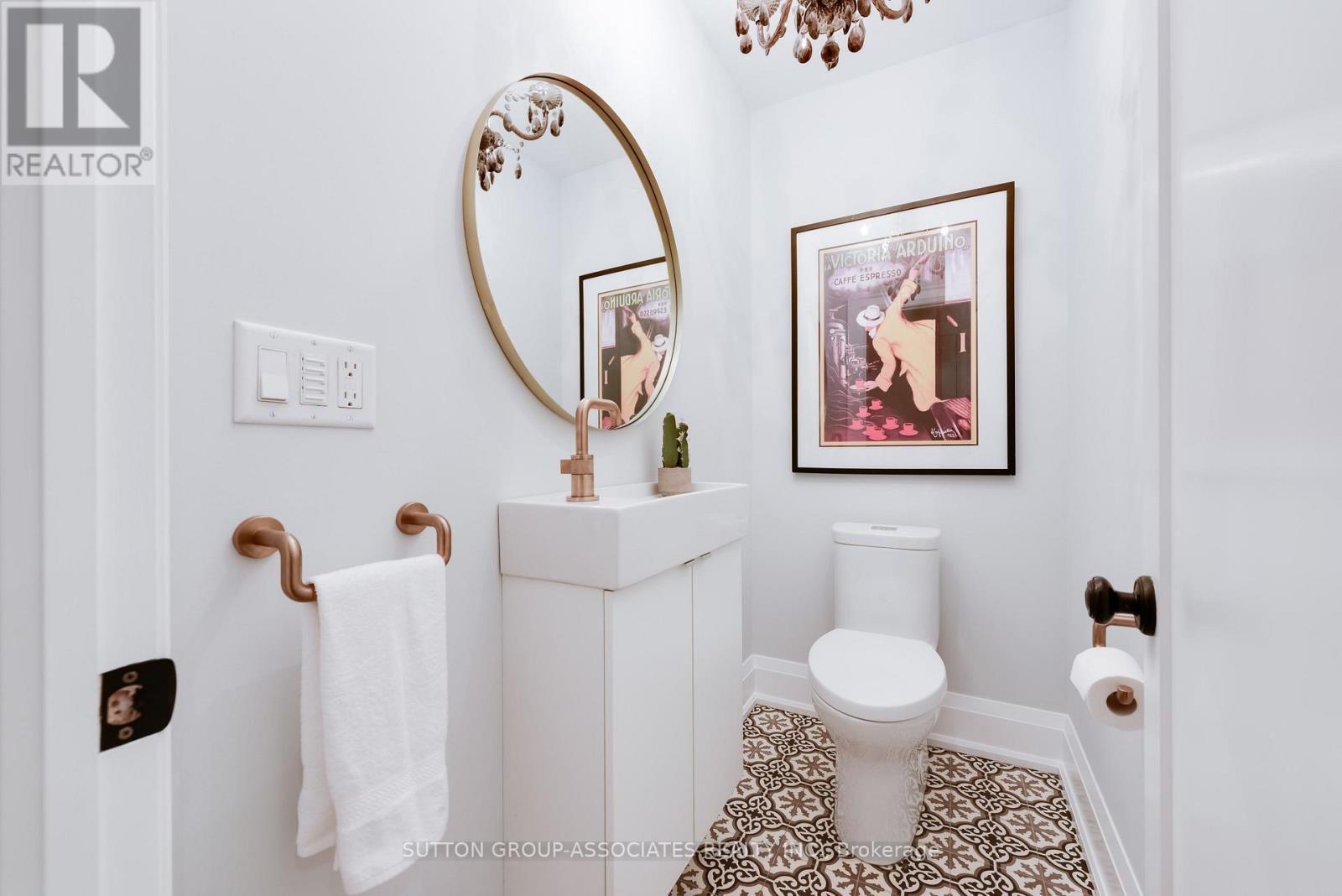 281 ARLINGTON AVENUE - 12
