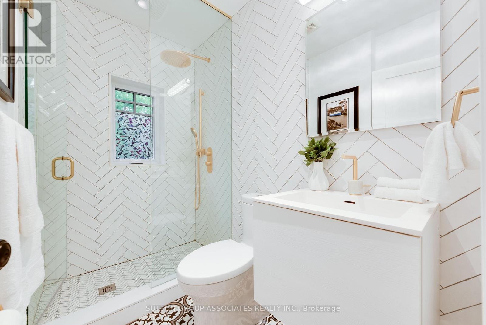 281 ARLINGTON AVENUE - 18