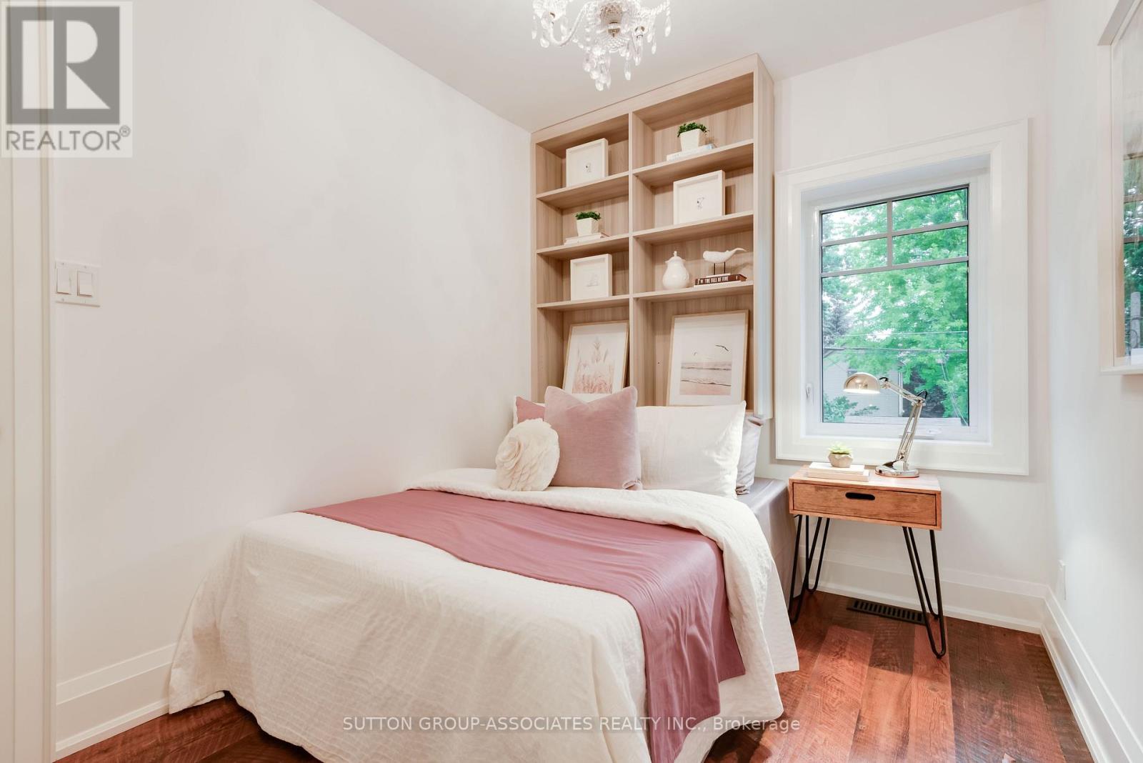 281 ARLINGTON AVENUE - 21