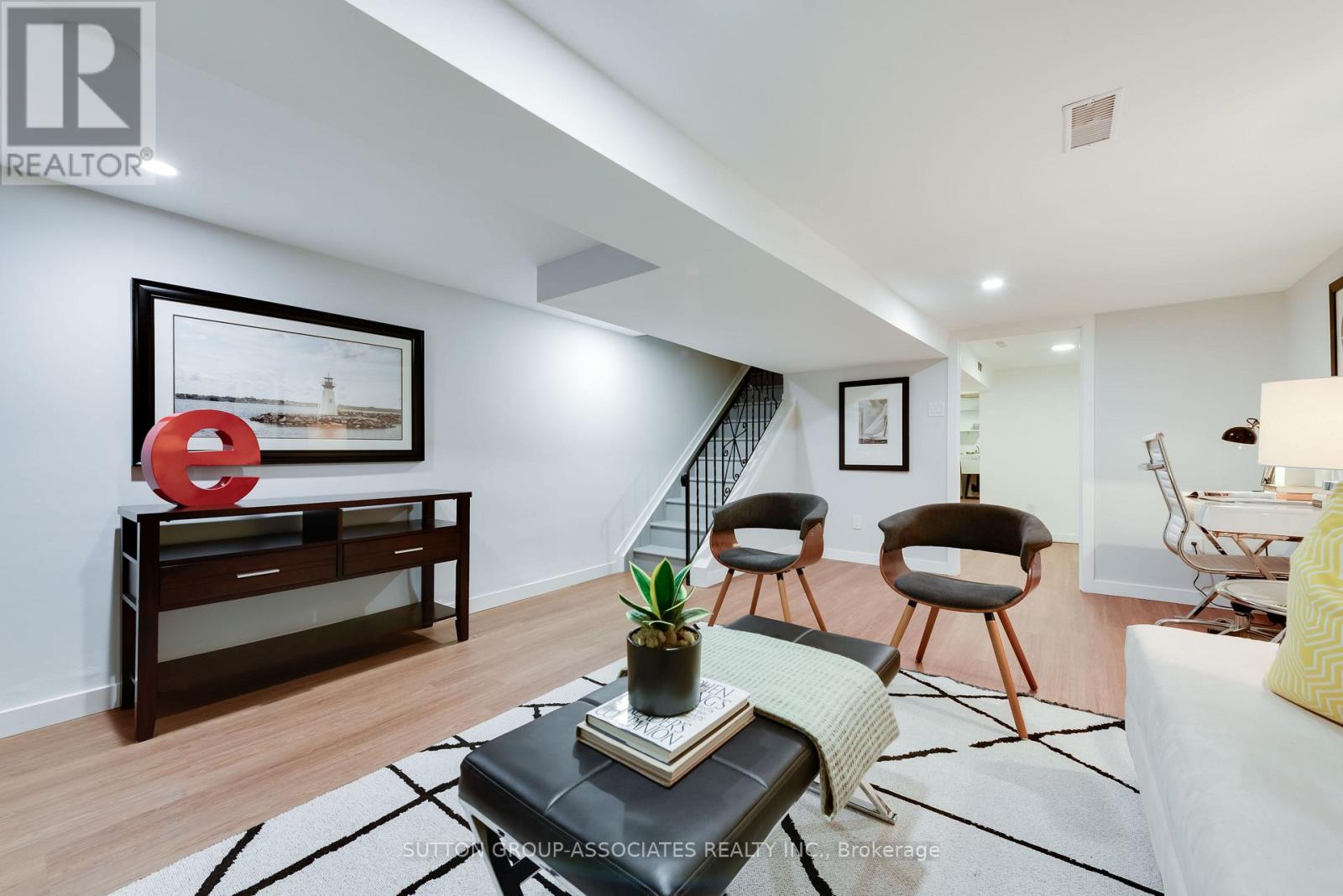 281 ARLINGTON AVENUE - 29