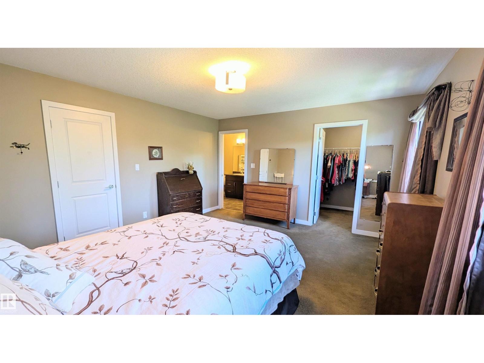 #21 5873 MULLEN PL NW - 18