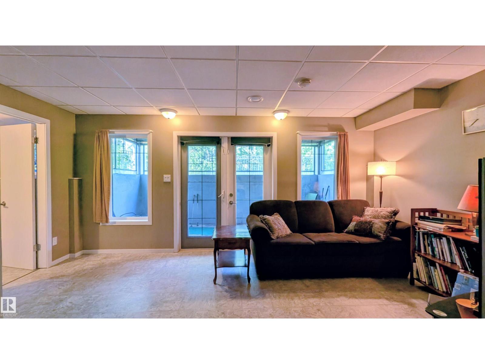 #21 5873 MULLEN PL NW - 21