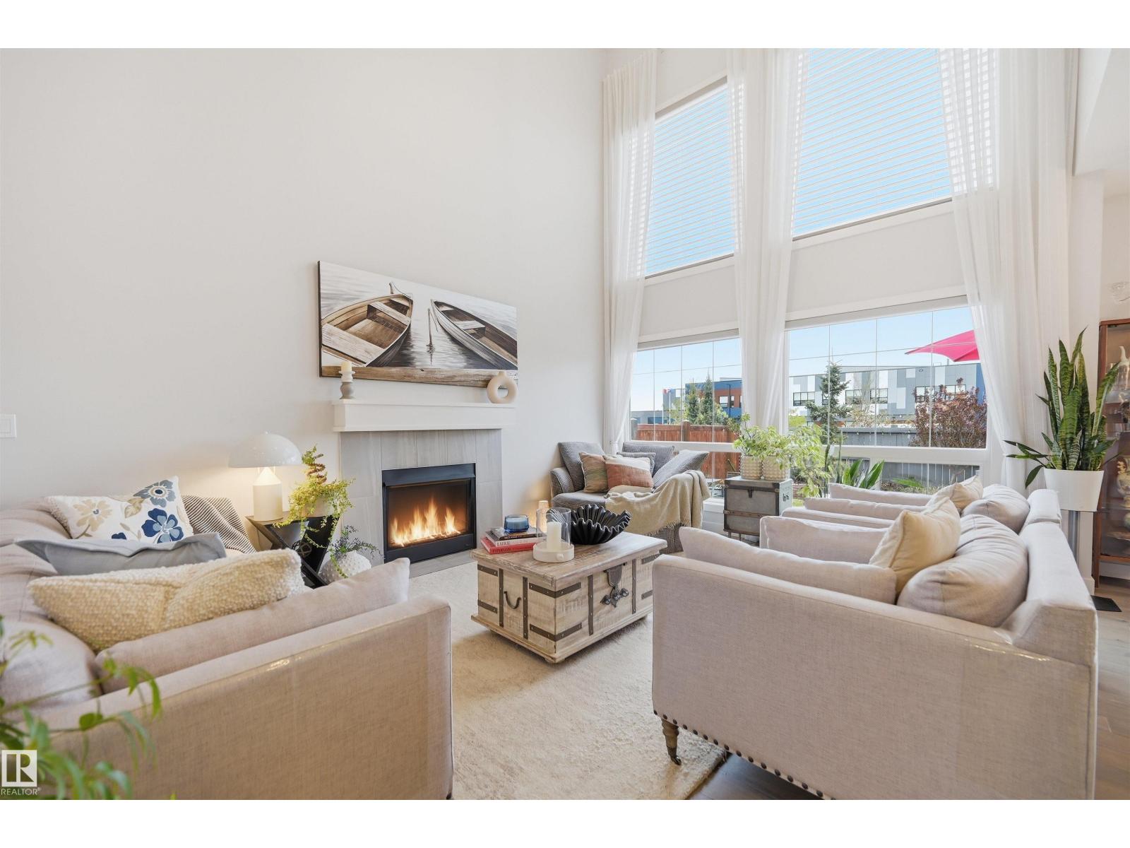 6615 KNOX PL SW - 6