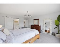 6615 Knox Pl Sw, Edmonton, AB T6W4A1 Photo 24
