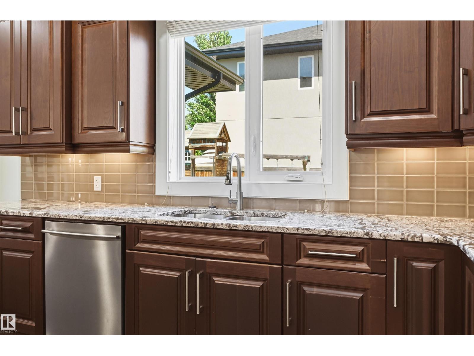 5216 MULLEN CT NW - 18