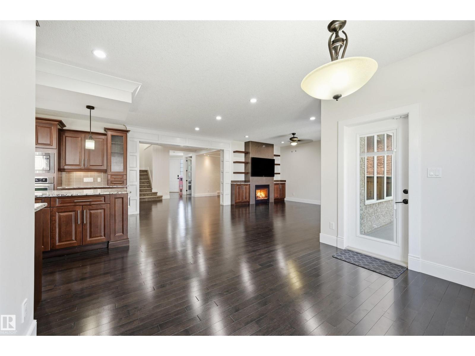 5216 MULLEN CT NW - 22