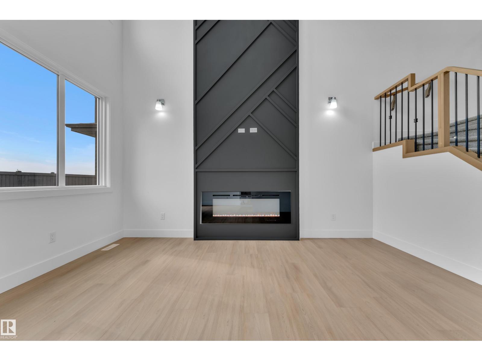 4303 35 ST - 26