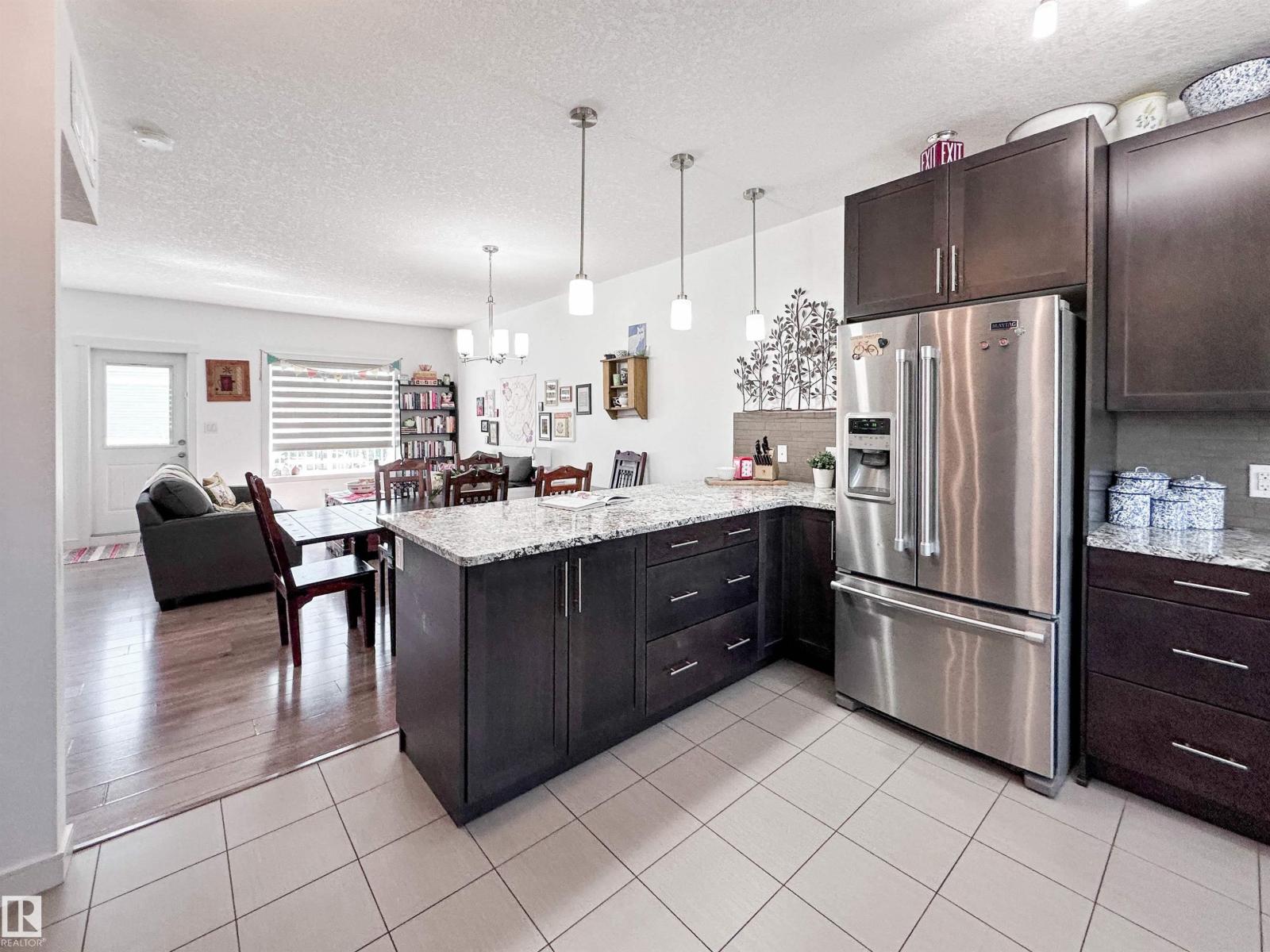 #11 150 EVERITT DR - 13