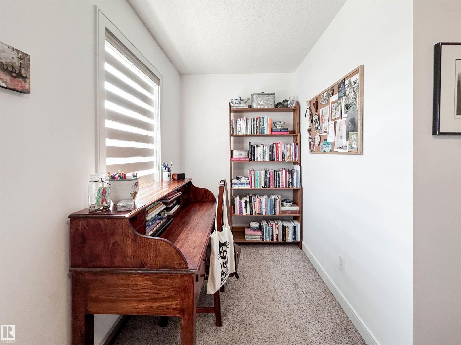 #11 150 EVERITT DR - 31