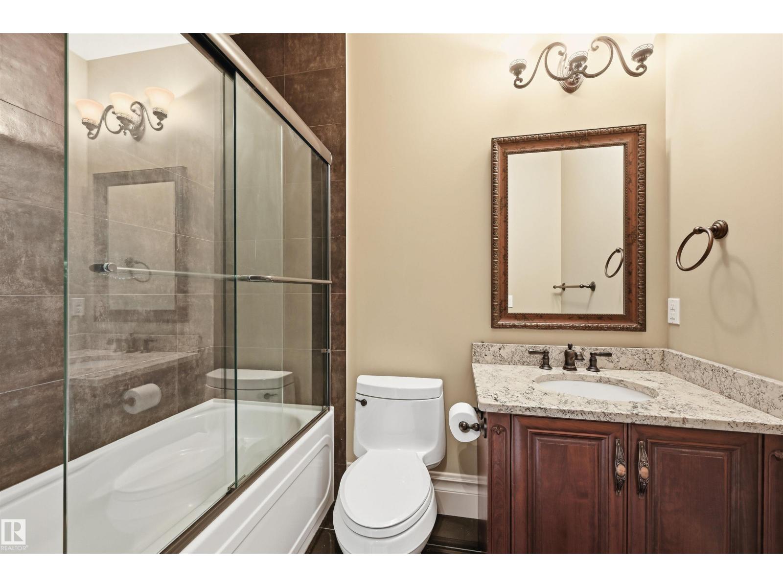1004 HOLLANDS PT NW - 45