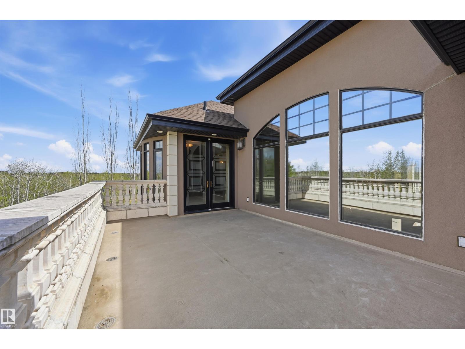 1004 HOLLANDS PT NW - 52