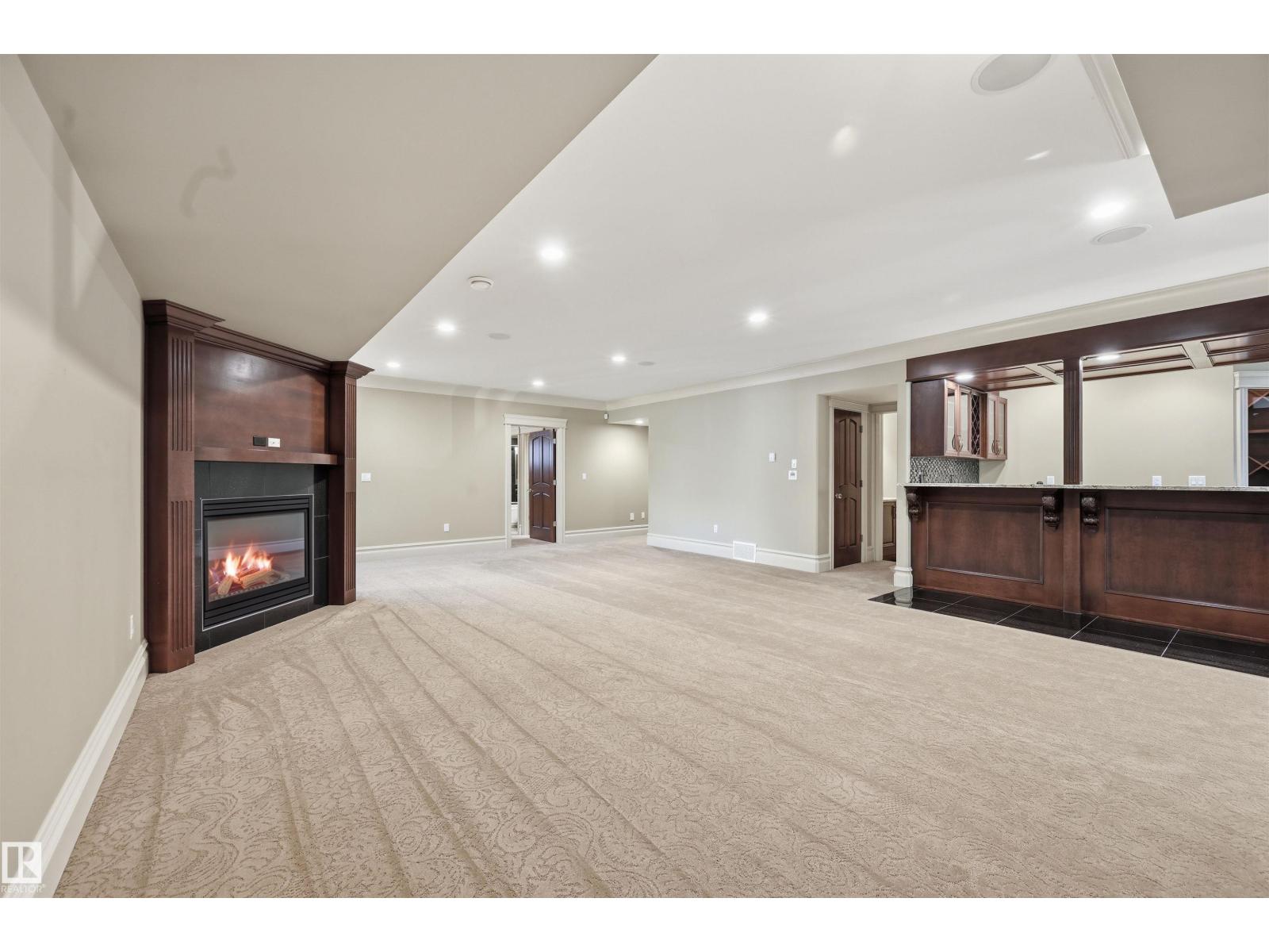 1004 HOLLANDS PT NW - 55