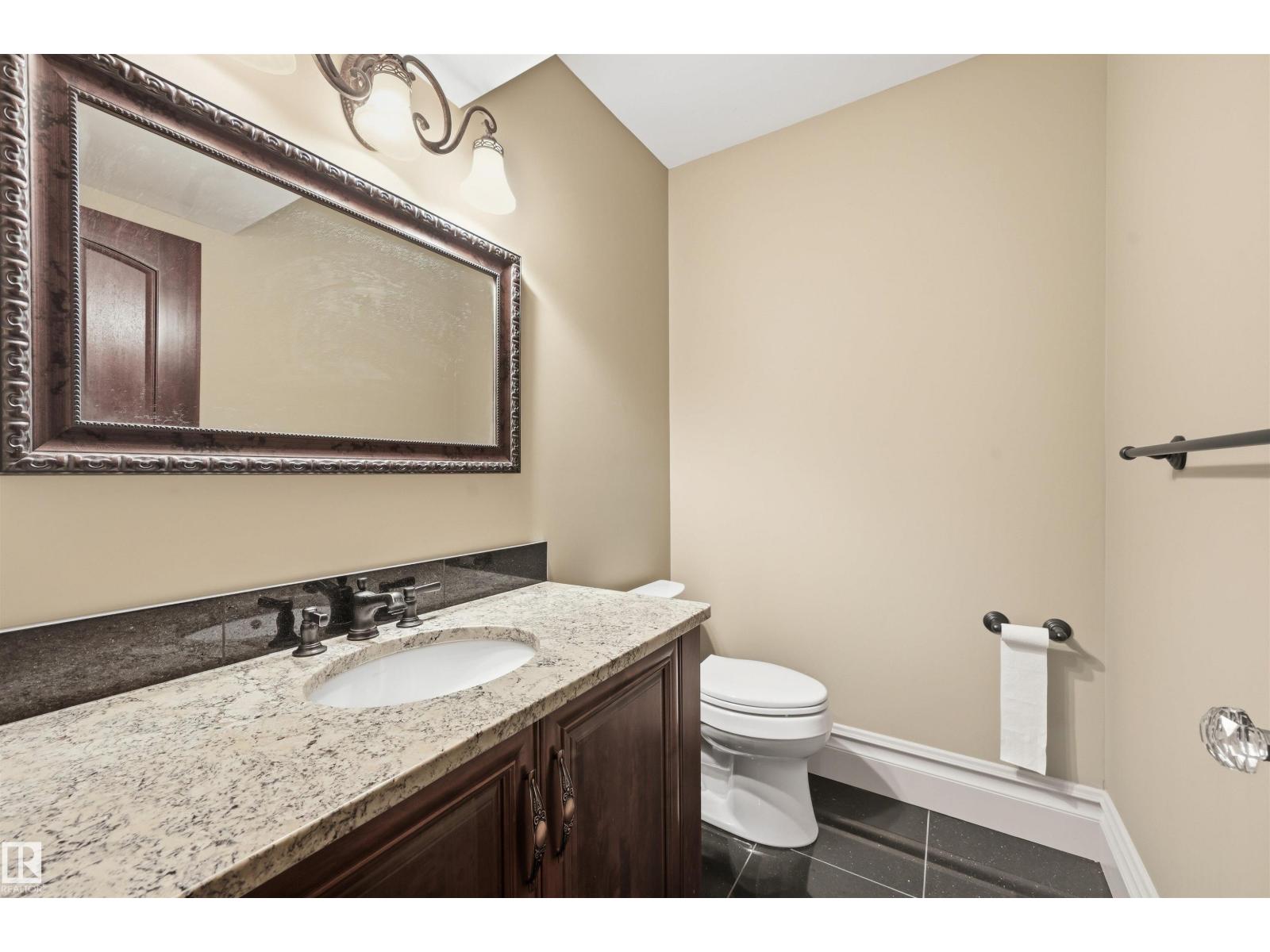 1004 HOLLANDS PT NW - 59