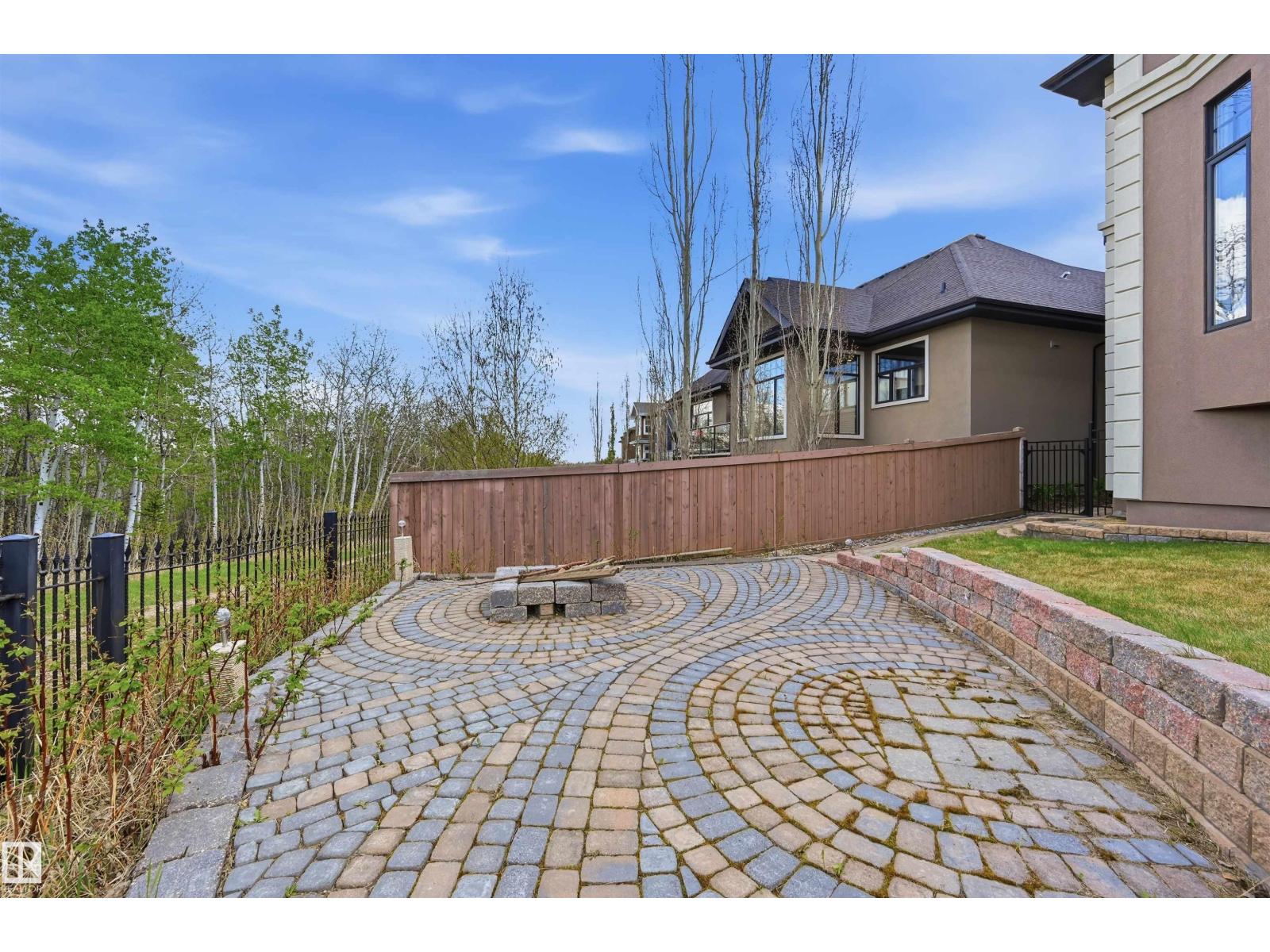 1004 HOLLANDS PT NW - 71