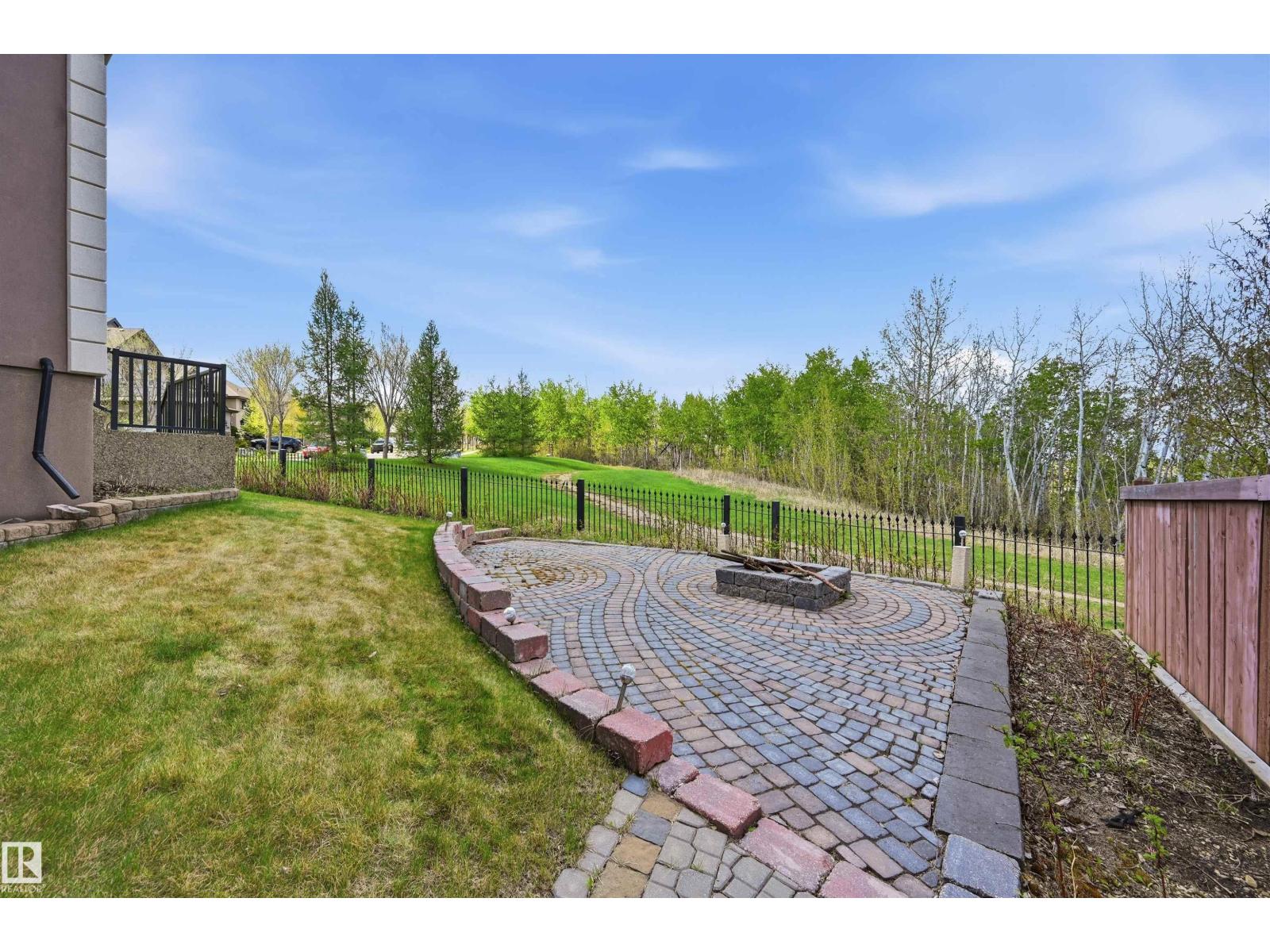 1004 HOLLANDS PT NW - 73