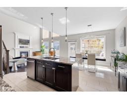 3807 Claxton Cl Sw, Edmonton, AB T6W1Y5 Photo 11