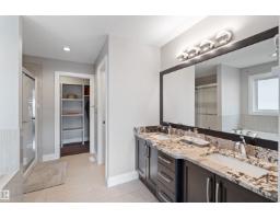 3807 Claxton Cl Sw, Edmonton, AB T6W1Y5 Photo 18
