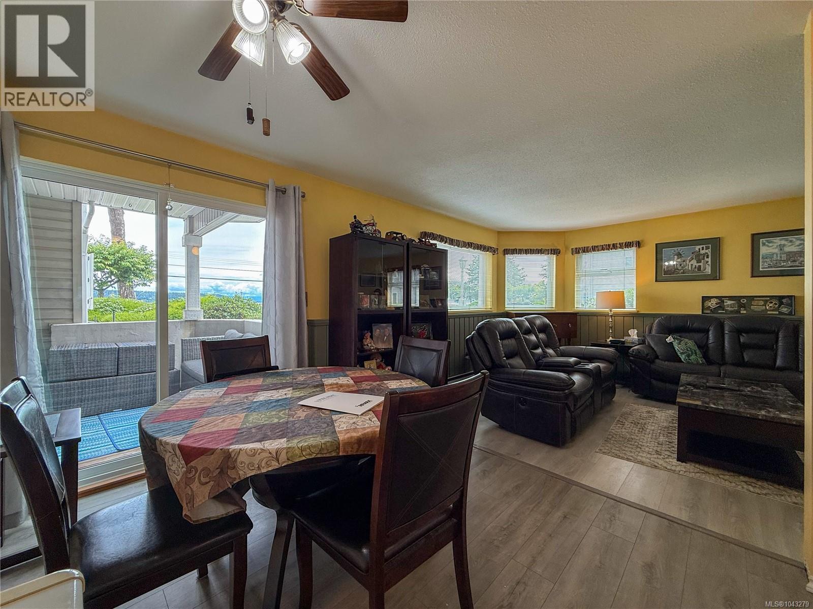 #104a 650 Island Hwy S - 9