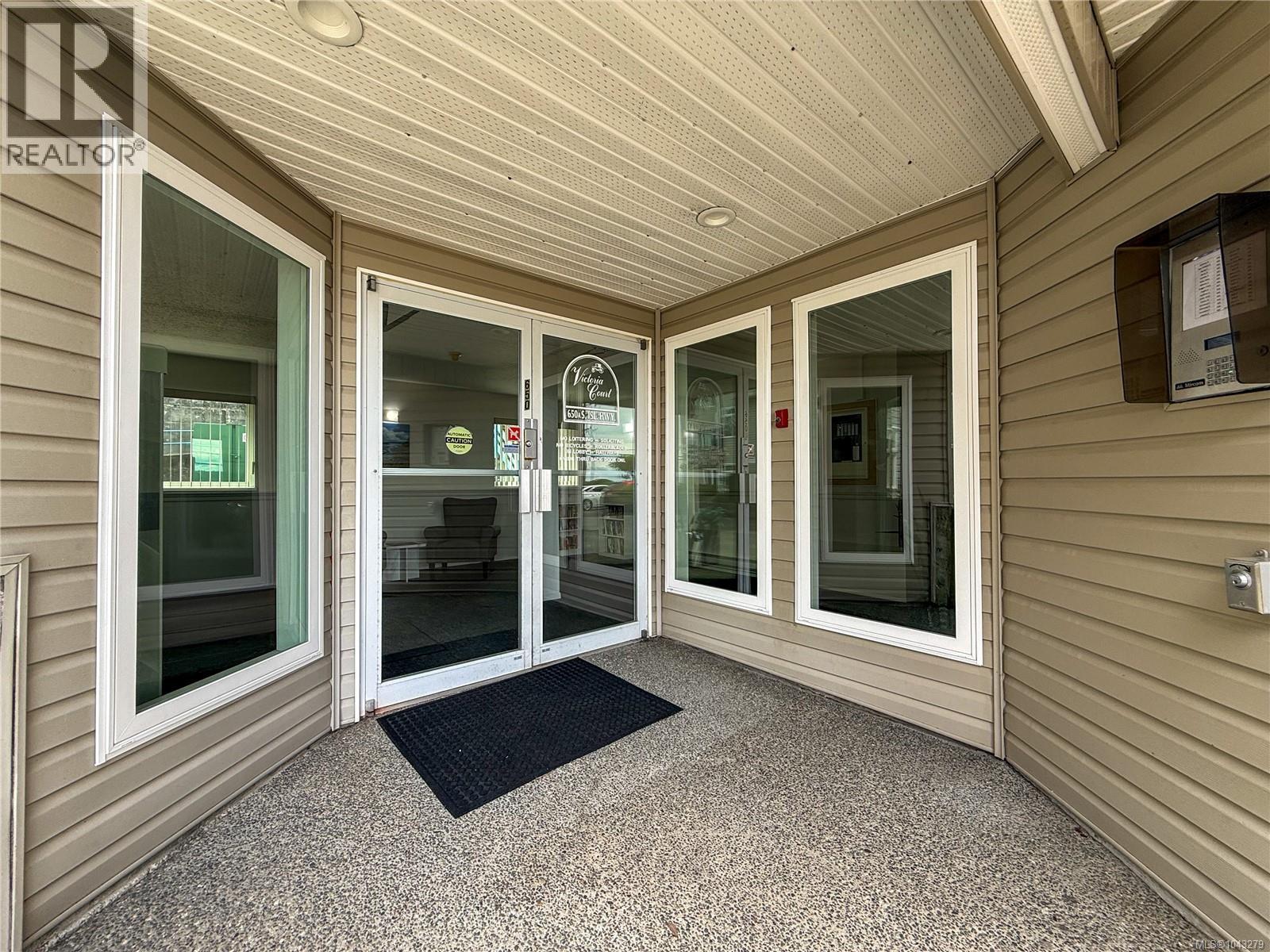 #104a 650 Island Hwy S - 25
