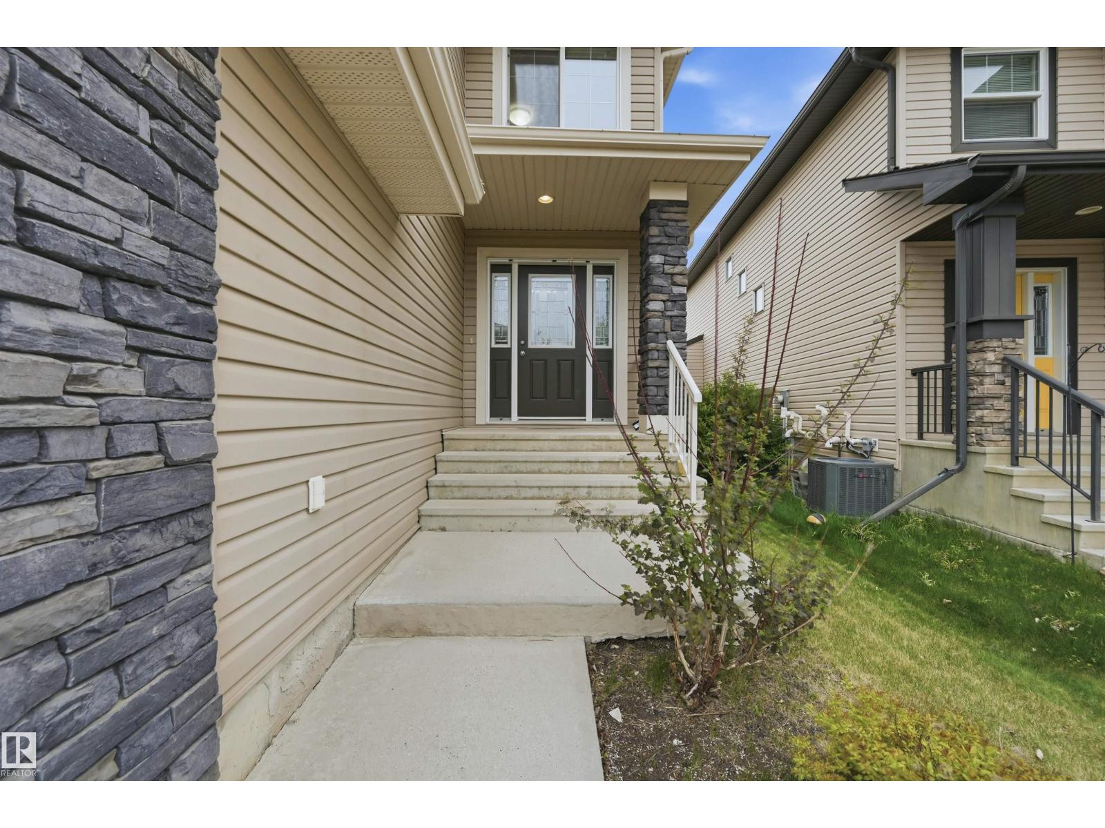 3528 CLAXTON CR SW - 68