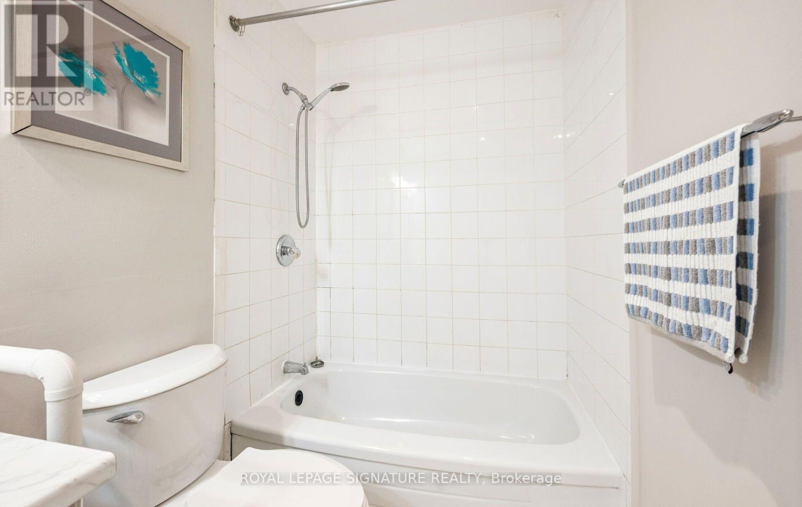 #28 6777 FORMENTERA AVENUE - 33