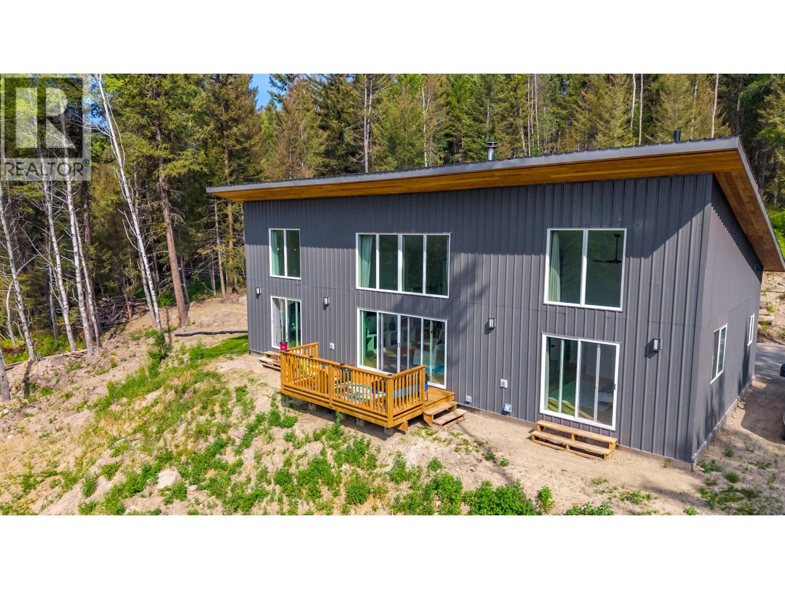 6282 HILLSIDE DRIVE - Image 24