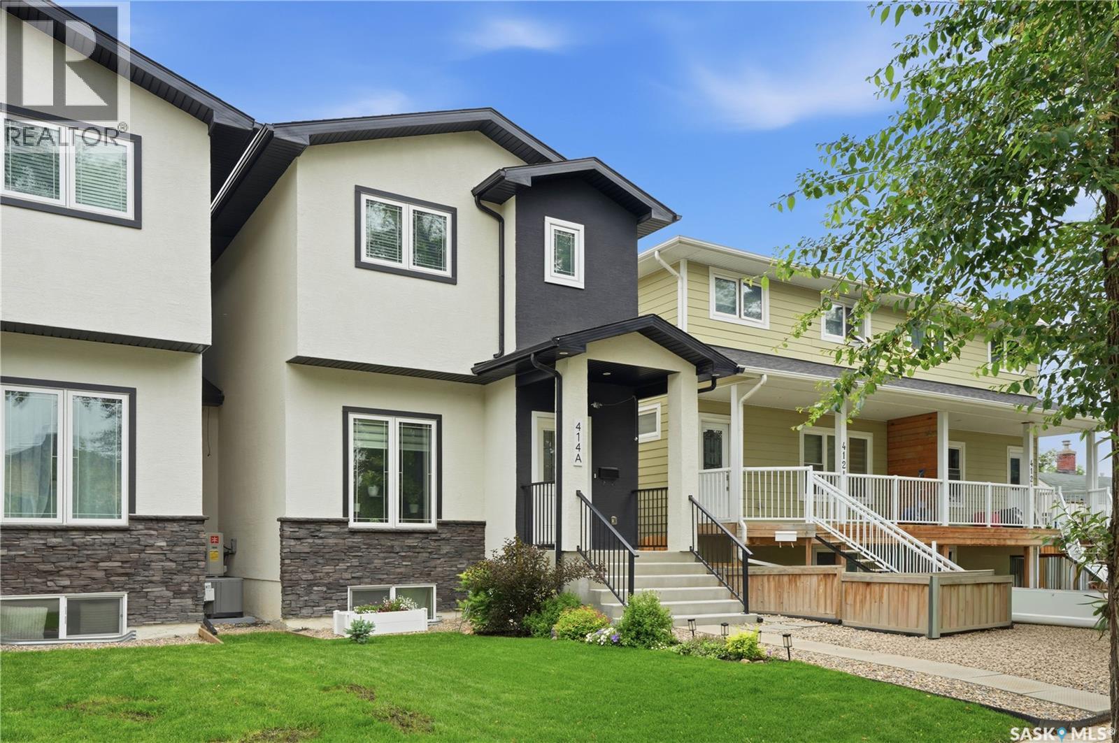 414A 109th STREET W - 44