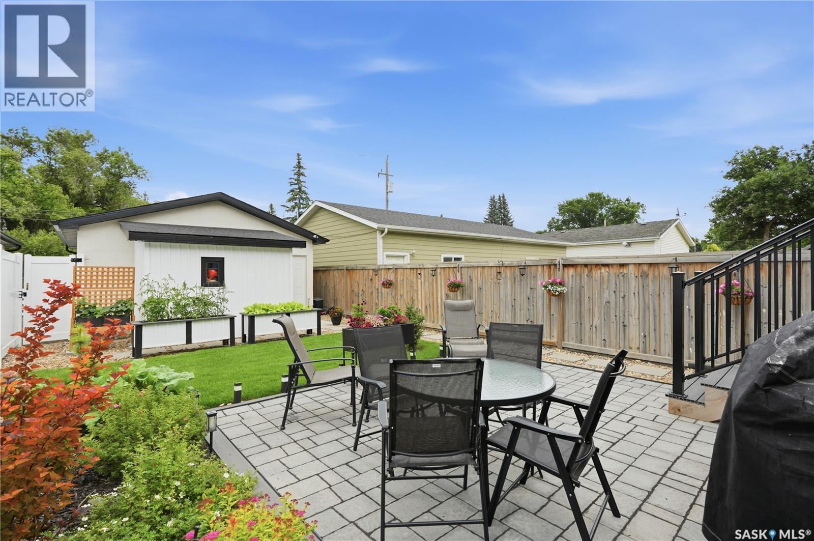 414A 109th STREET W - 40