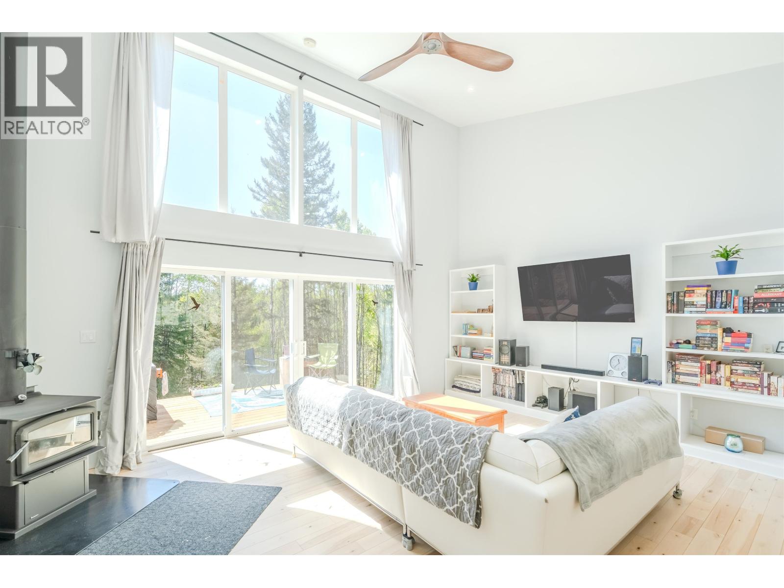 6282 HILLSIDE DRIVE - 1