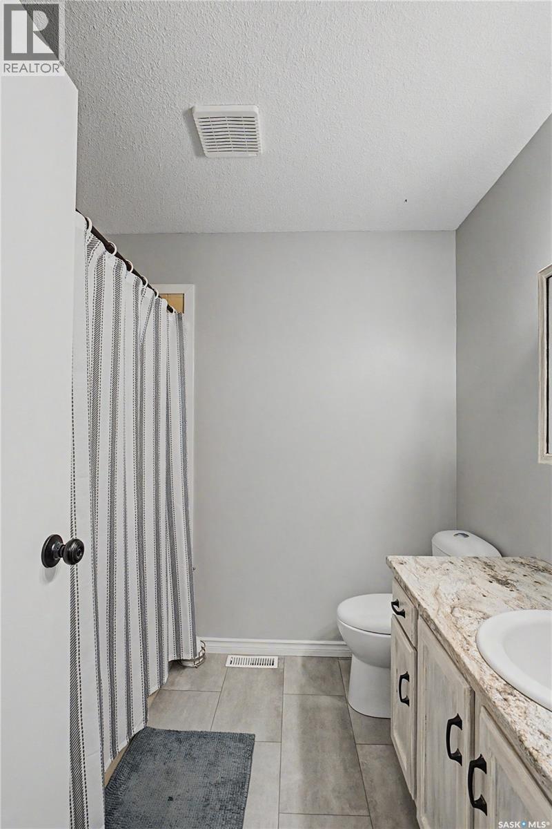 1791 Barton DRIVE - Image 14