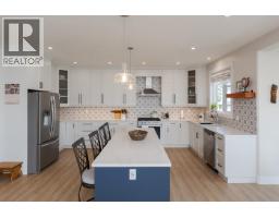Photo 12 of 40, 7014 STONECREEK PLACE · Prince George, BC