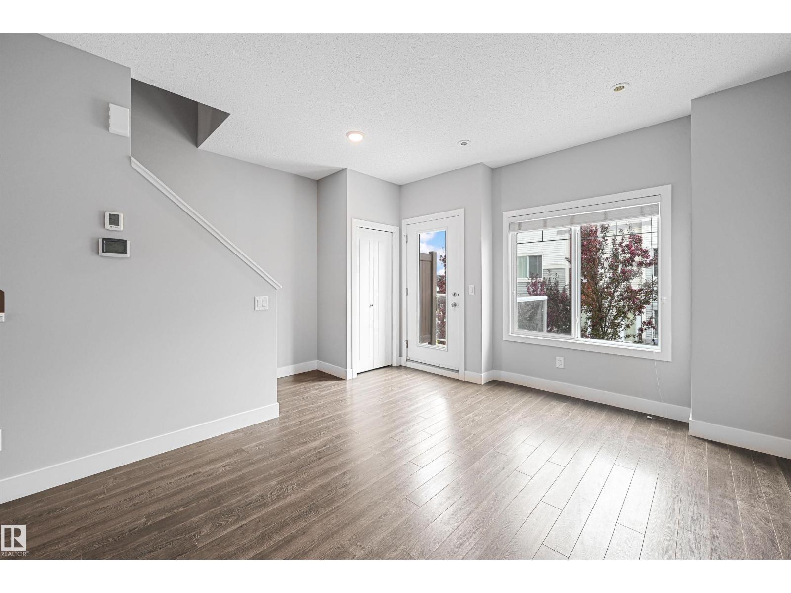 #102 804 WELSH DR SW - 14