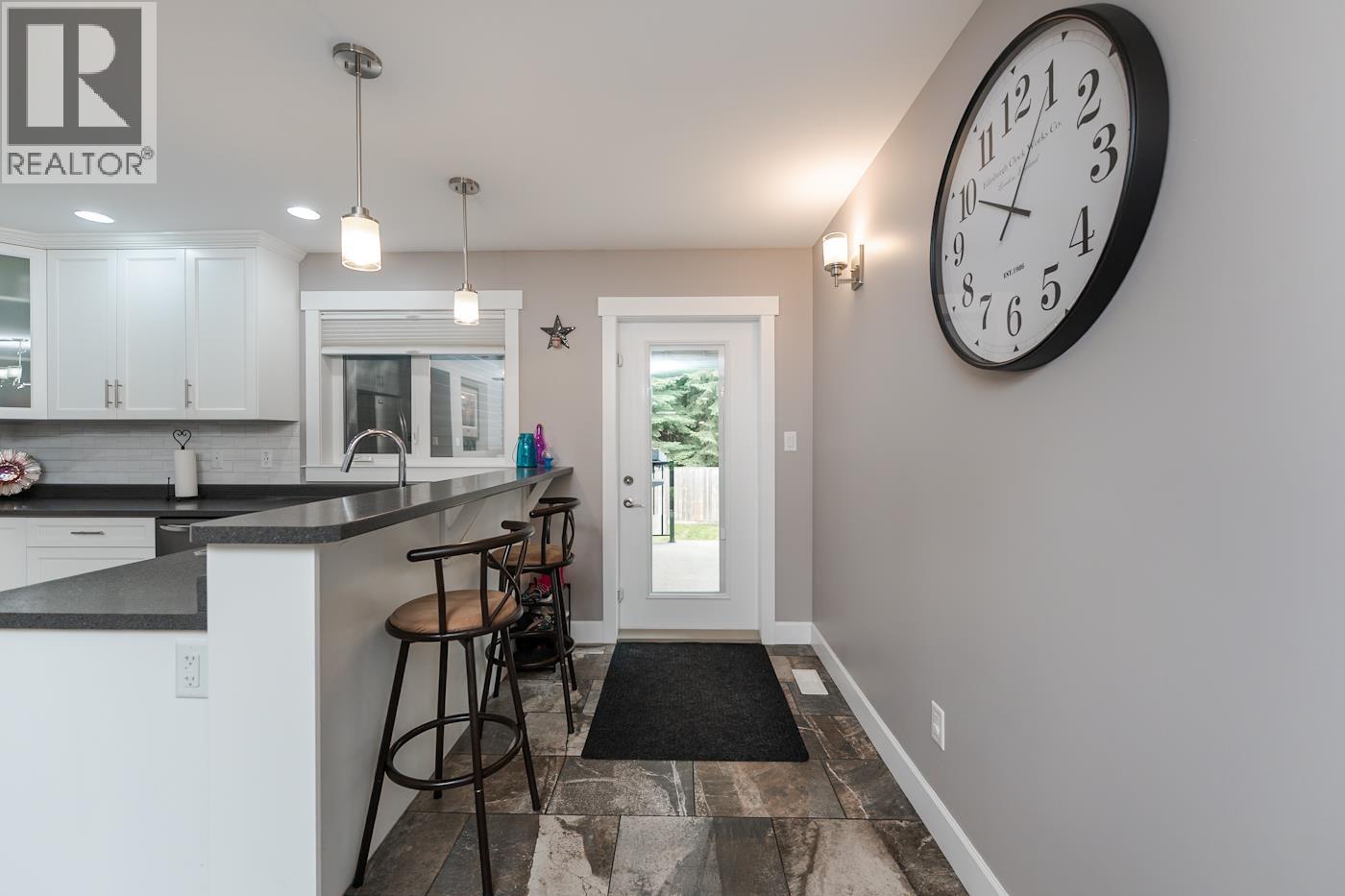 Photo 14 of 41 — 4061 ESTAVILLA DRIVE · Prince George, BC