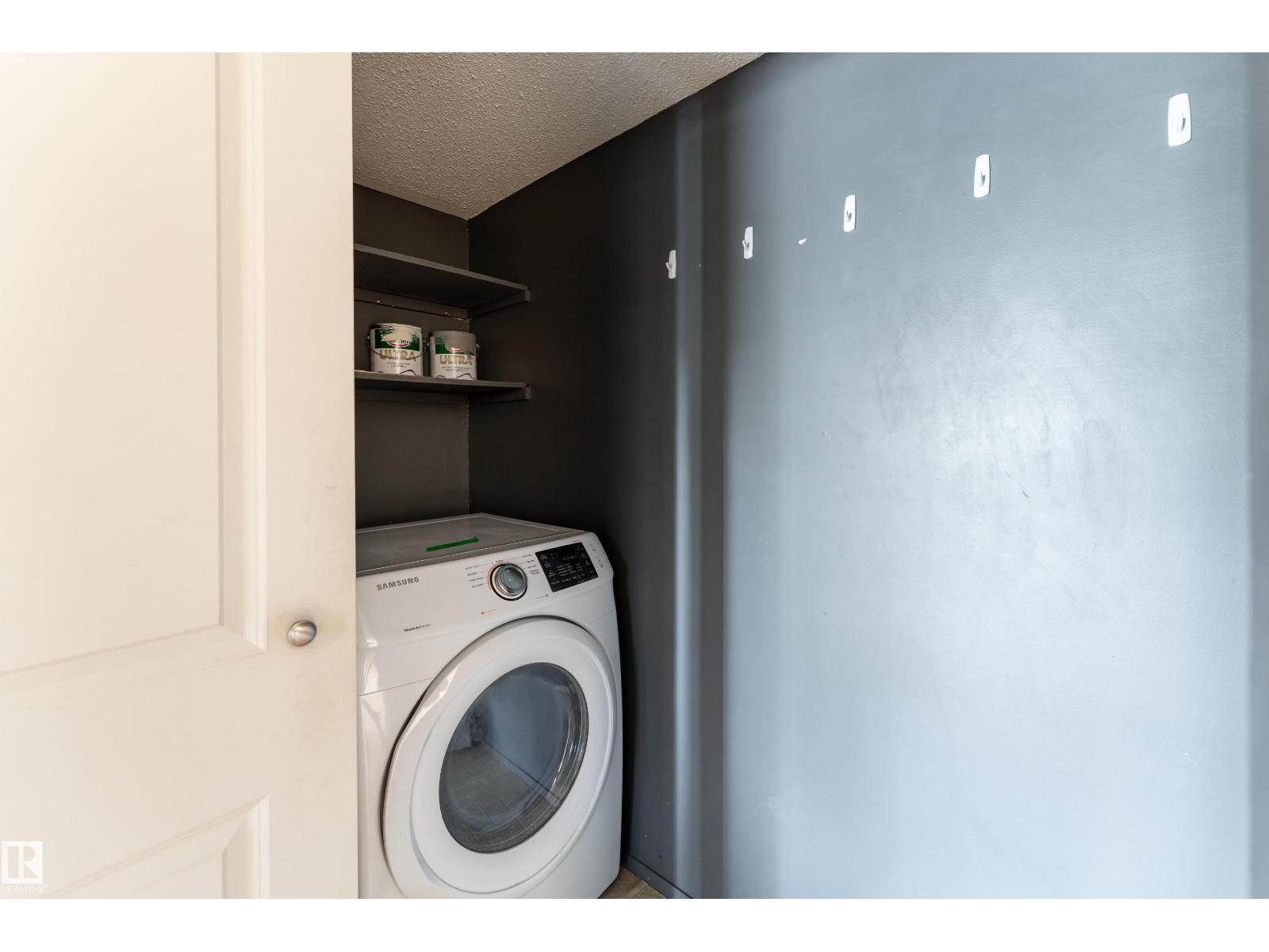 #2 10737 116 ST NW - 22