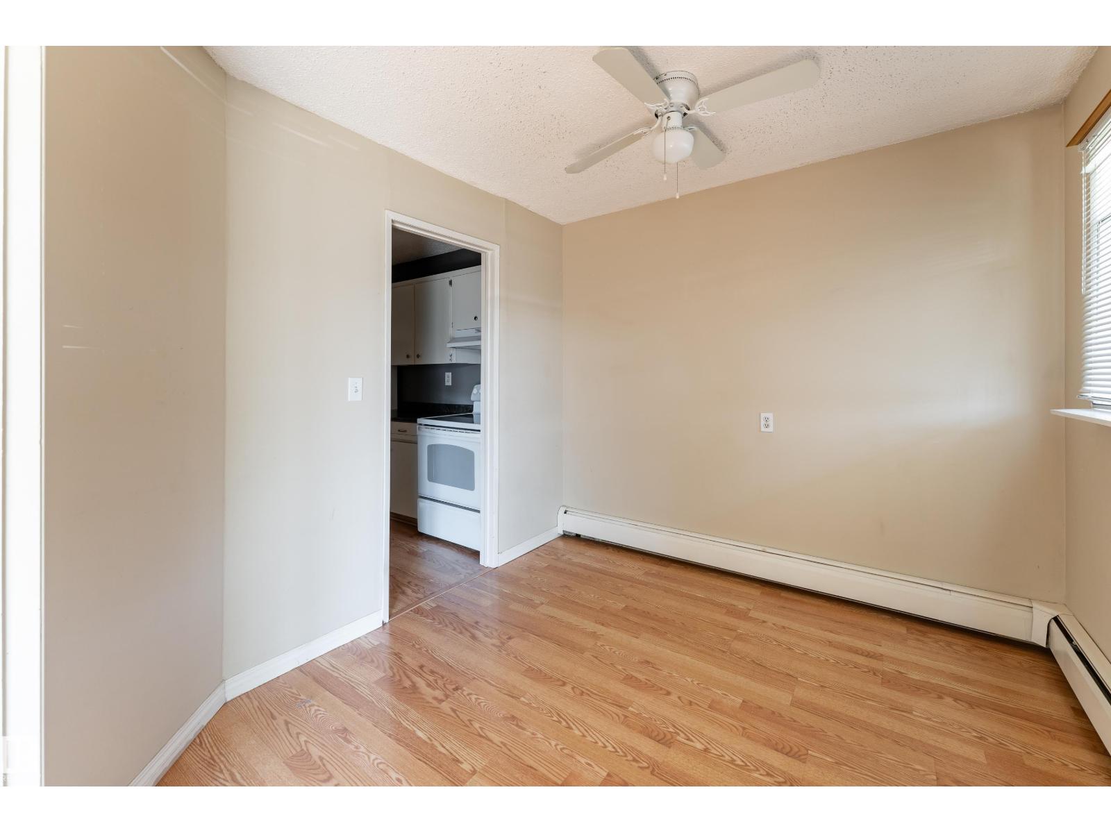 #2 10737 116 ST NW - 9