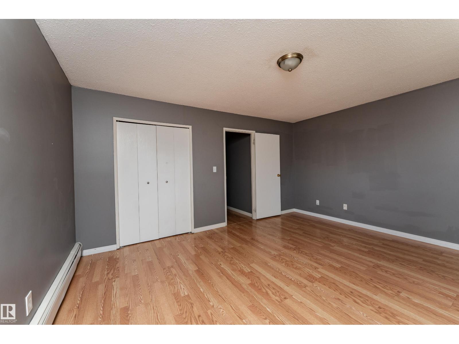 #2 10737 116 ST NW - 18