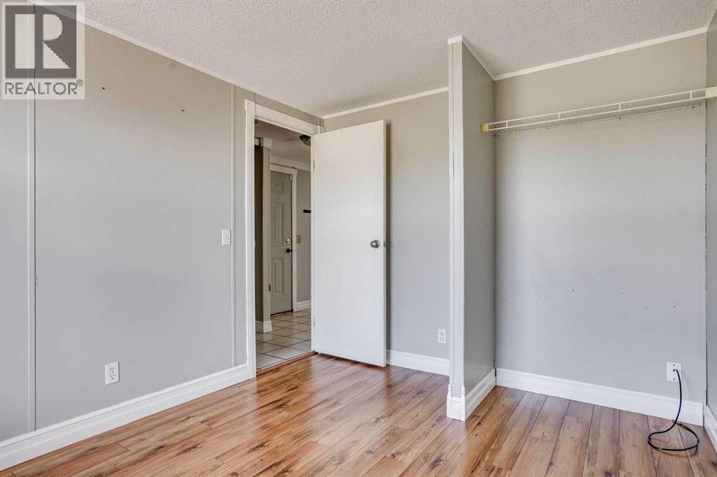252 Grandview Crescent - 24