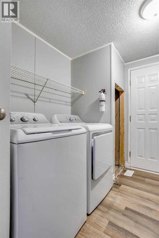 252 Grandview Crescent - 26