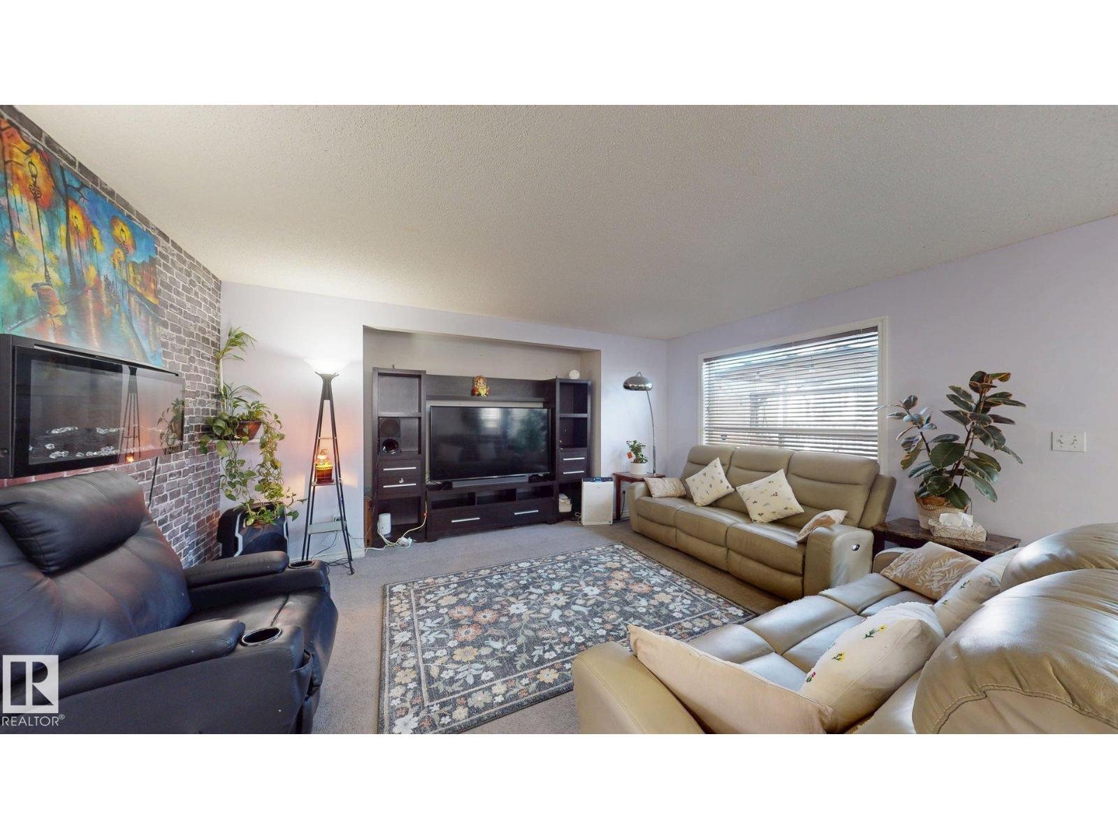 1808 36 AV NW NW - 14
