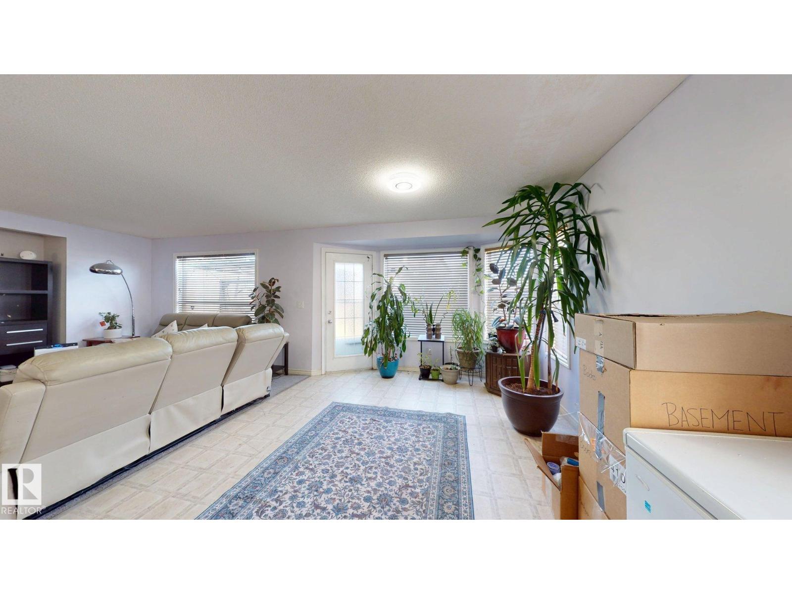 1808 36 AV NW NW - 8