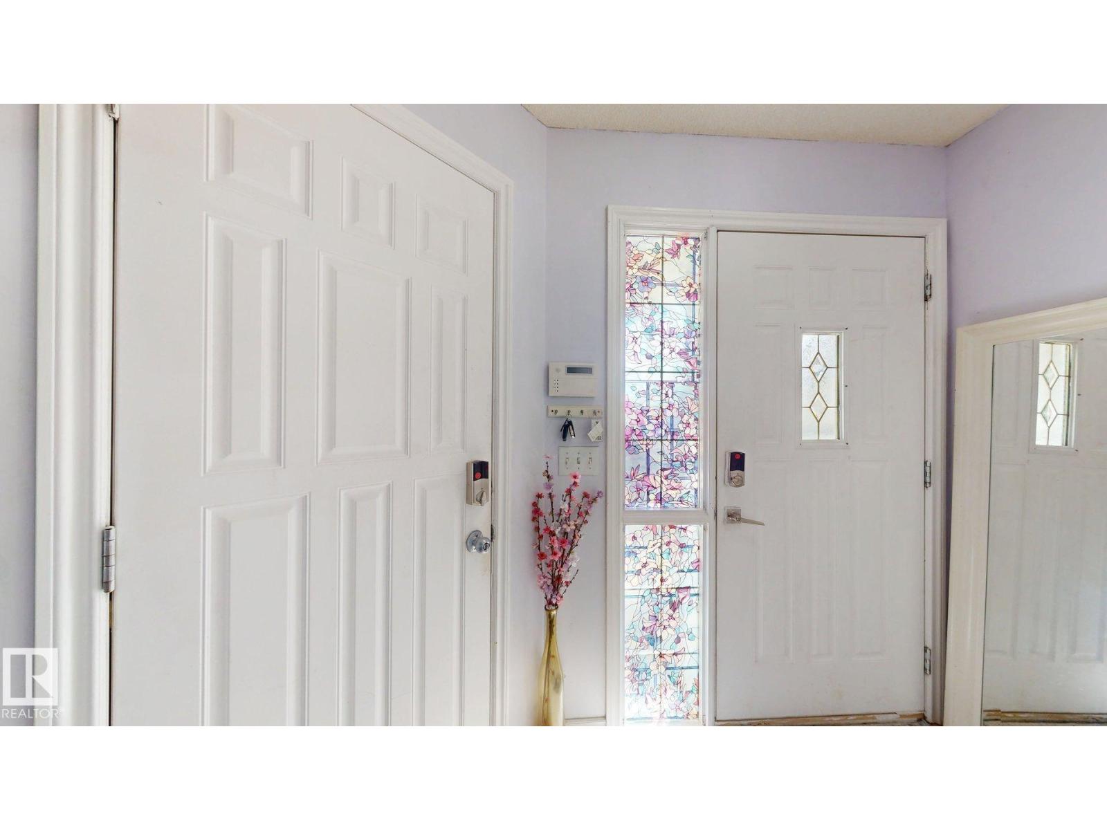 1808 36 AV NW NW - 3