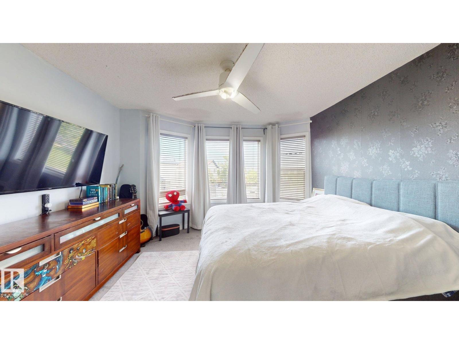 1808 36 AV NW NW - 24